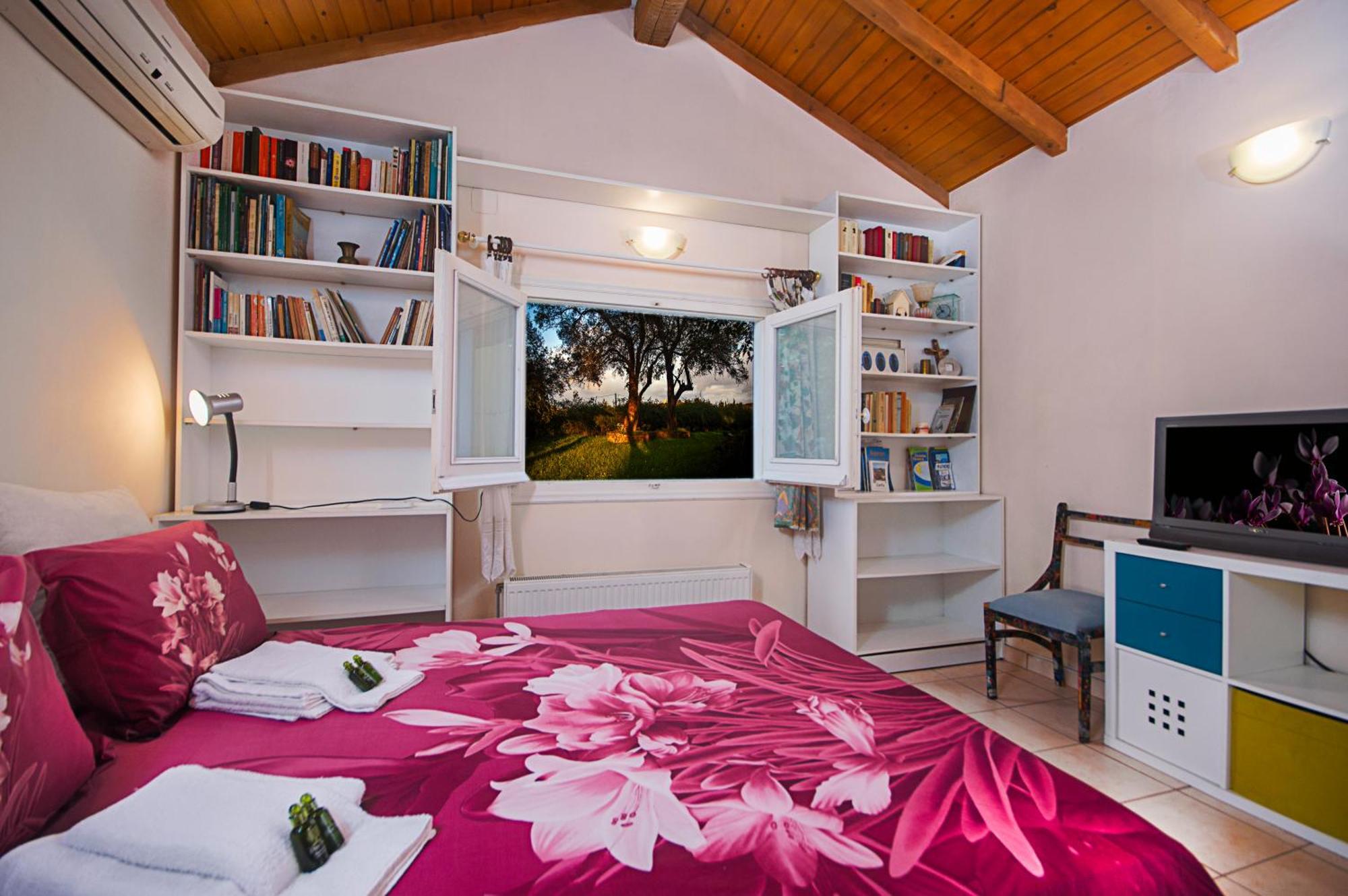 House In The Olive Garden Apartment Agios Ioannis  Exterior photo
